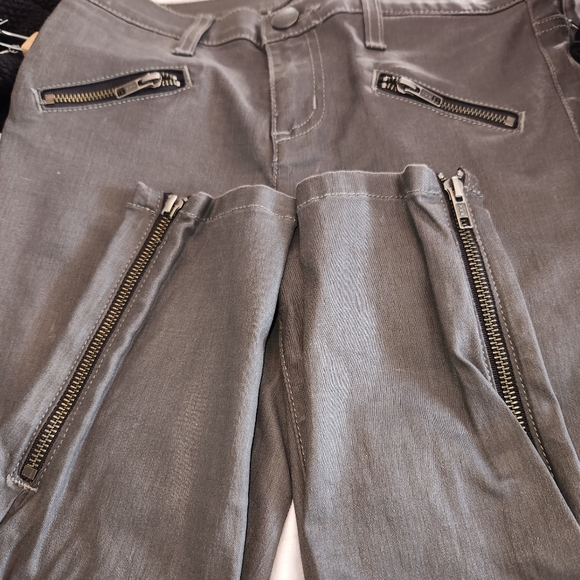Current/Elliott Grey Coated Soho Zip Stiletto Premium Denim Jeans - Picture 3 of 5